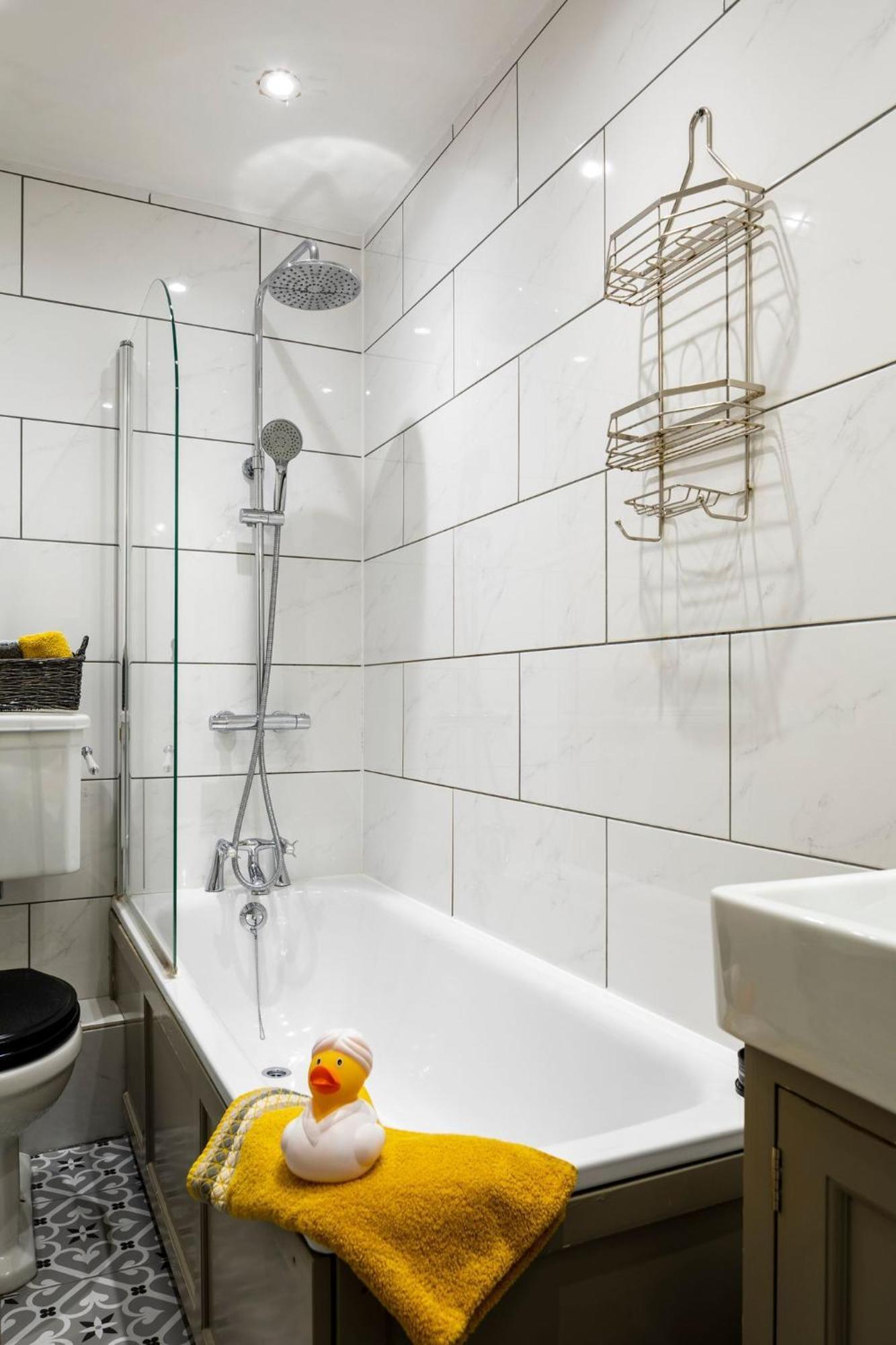 Dream Stays Bath - Trim Street Townhouse With Hot Tub Eksteriør bilde